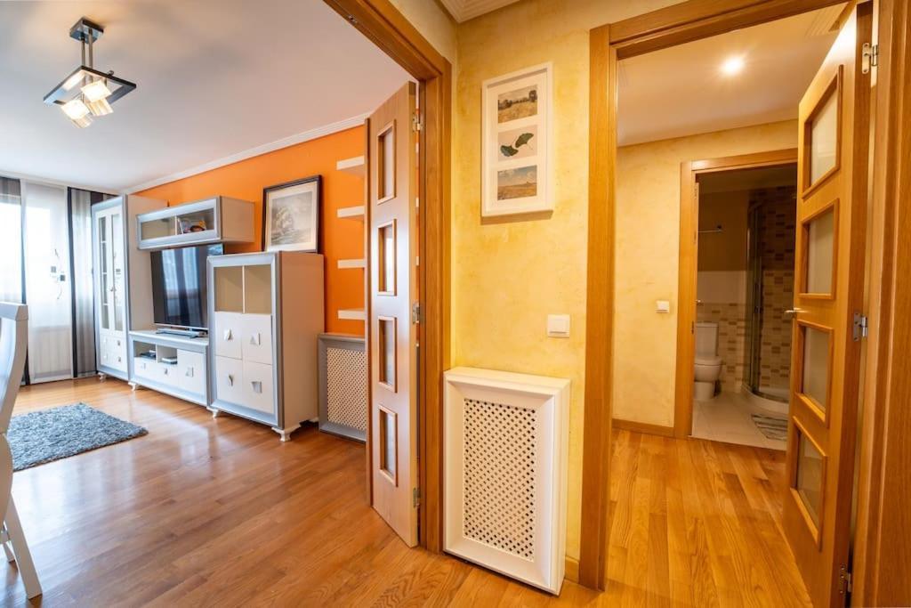 Apartamento En El Corazon De La Ciudad Con Parking Сантандер Екстериор снимка