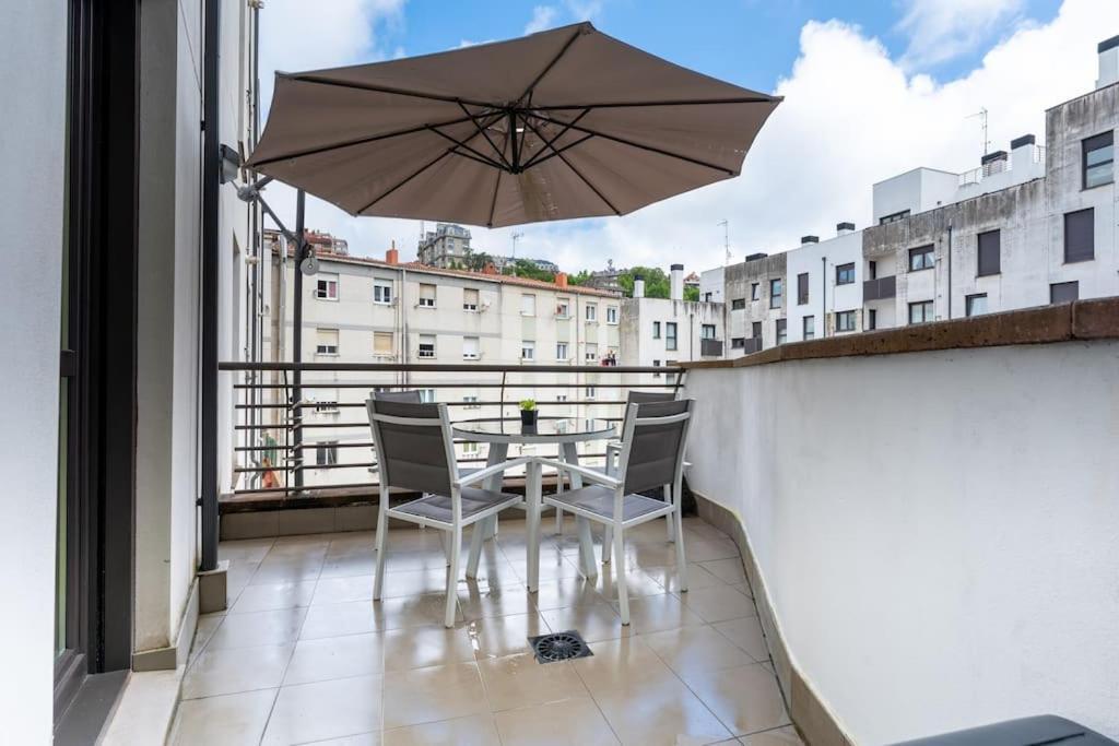 Apartamento En El Corazon De La Ciudad Con Parking Сантандер Екстериор снимка
